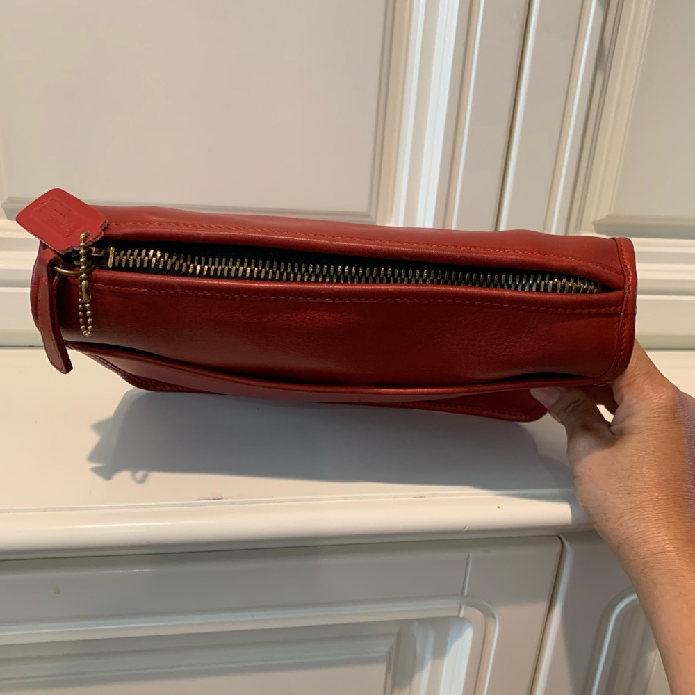 Coach Companion Bag In Red Leather With Brass Hardware Style No 9300 USA - Picture 6 of 9